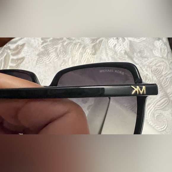 Used twice …fit perfectly - Picture 6 of 8